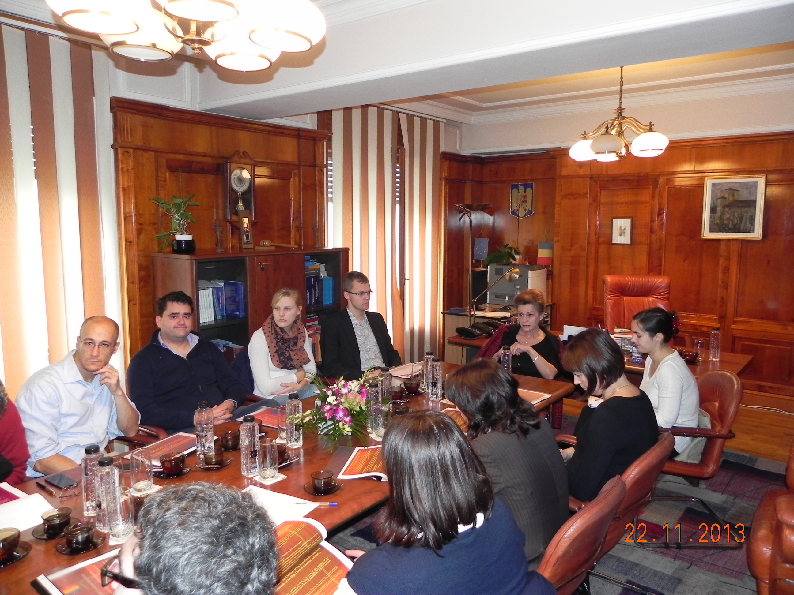 Comunicat 22 noiembrie 2013 - 1